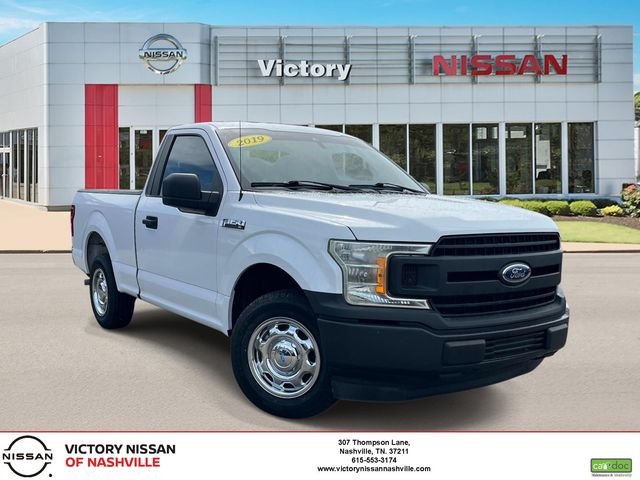 Used 2019 White Ford XL image 1