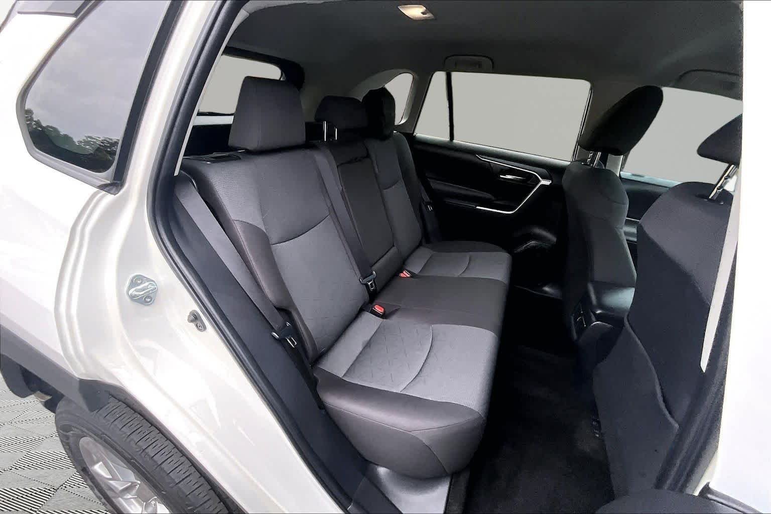 Used 2024 Ice Cap Toyota XLE image 20