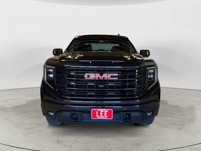 Used 2025 Titanium Rush Metallic GMC Elevation image 9
