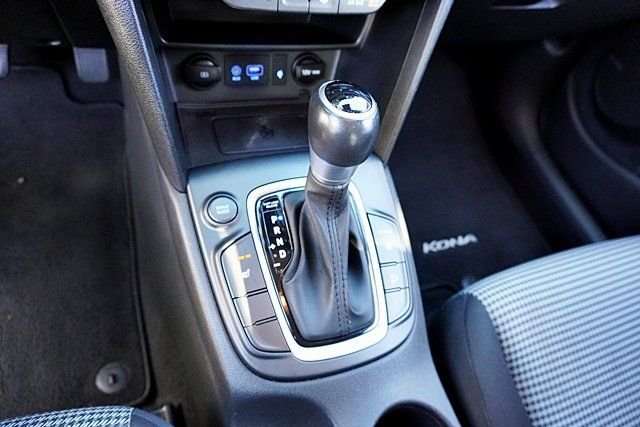 Used 2020 Gray Hyundai SEL Plus image 30