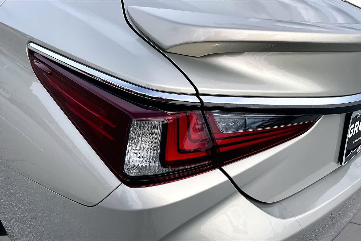 Used 2022 Moonbeam Beige Metallic Lexus Ultra Luxury image 29