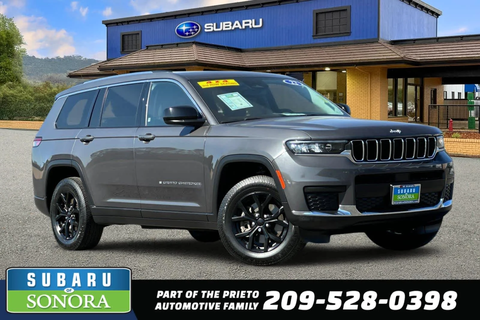 2022 Jeep Grand Cherokee L Laredo