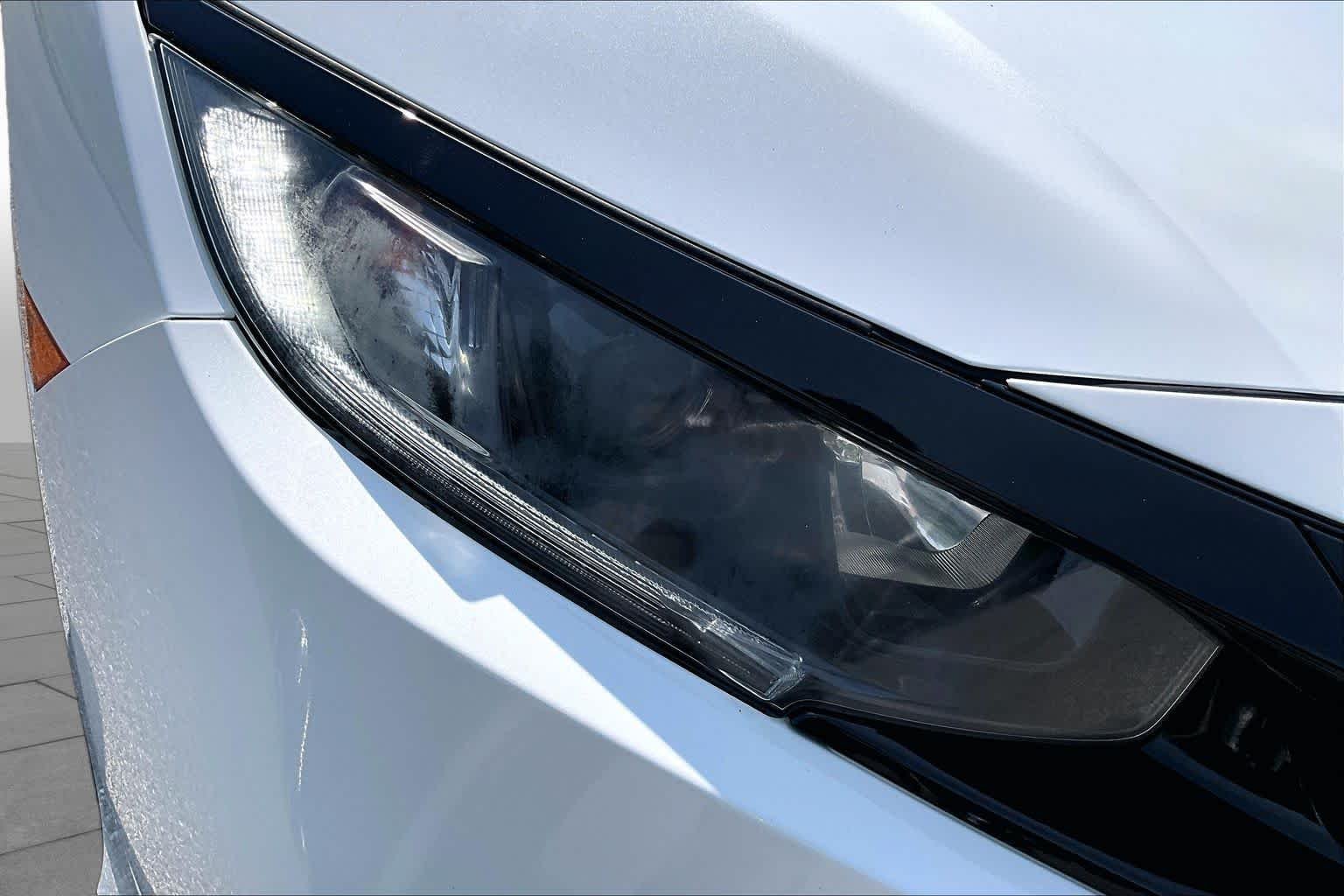 Used 2019 Platinum White Pearl Honda Sport image 27
