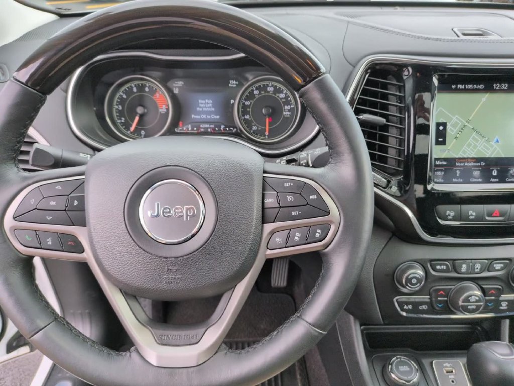 Certified Used 2019 White Jeep Overland image 28