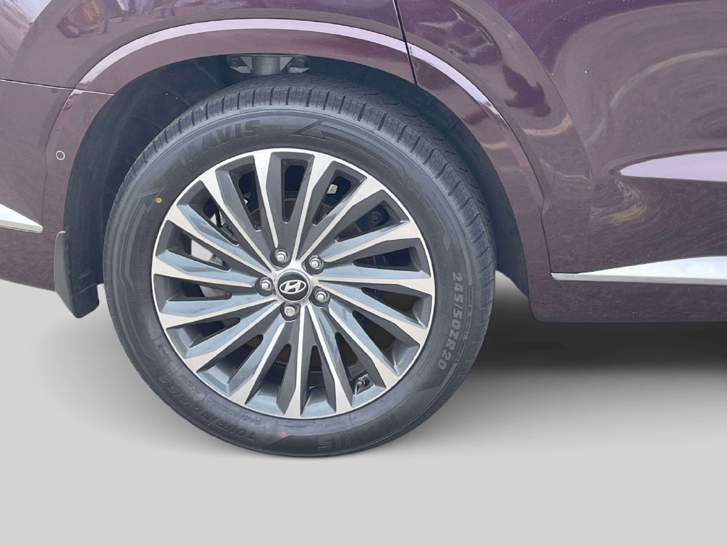 Certified Used 2023 Red Hyundai Calligraphy image 9