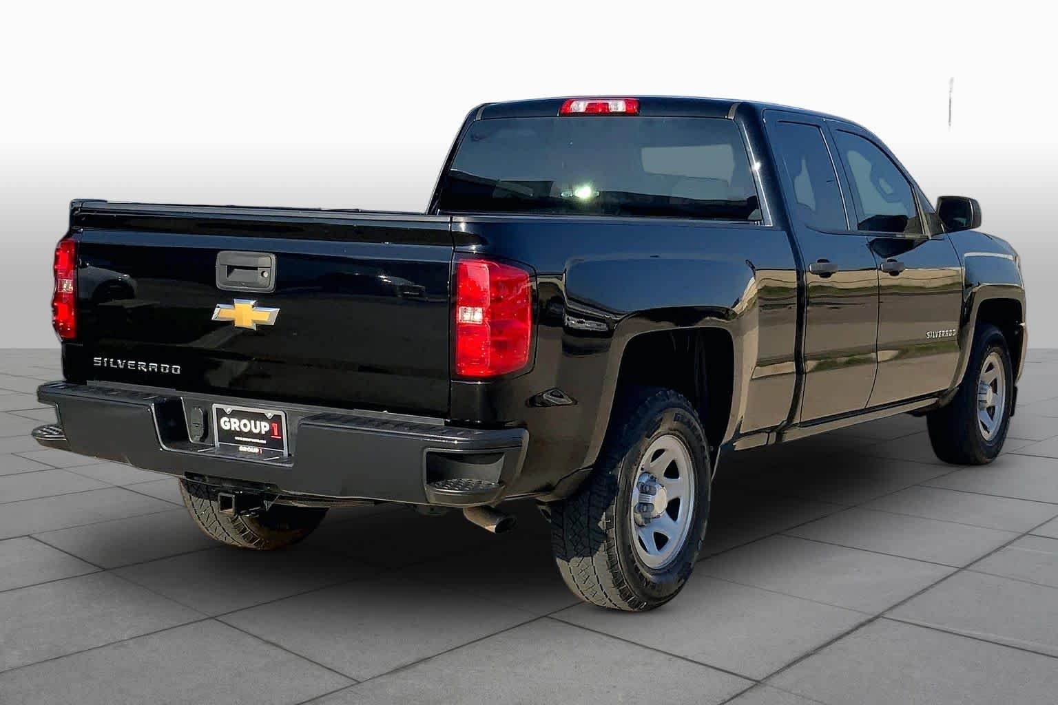 Used 2017 Black Chevrolet Work Truck image 12