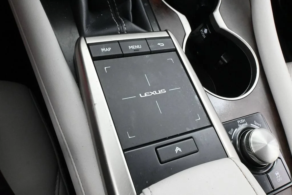 Used 2020 Green Pearl Lexus 350 image 25