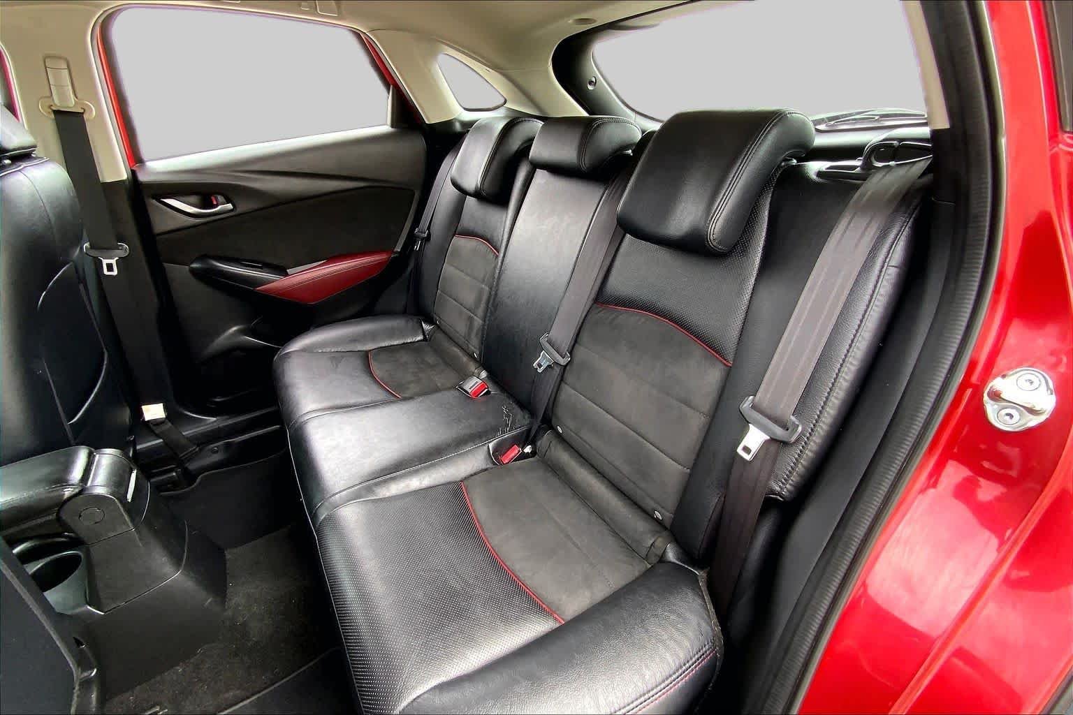 Used 2016 Soul Red Metallic Mazda Grand Touring image 20