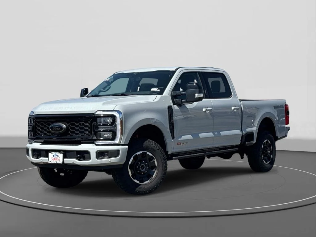 2026 Ford F-250 Lariat 4x4 Crew Cab 6-3/4' Box's photo