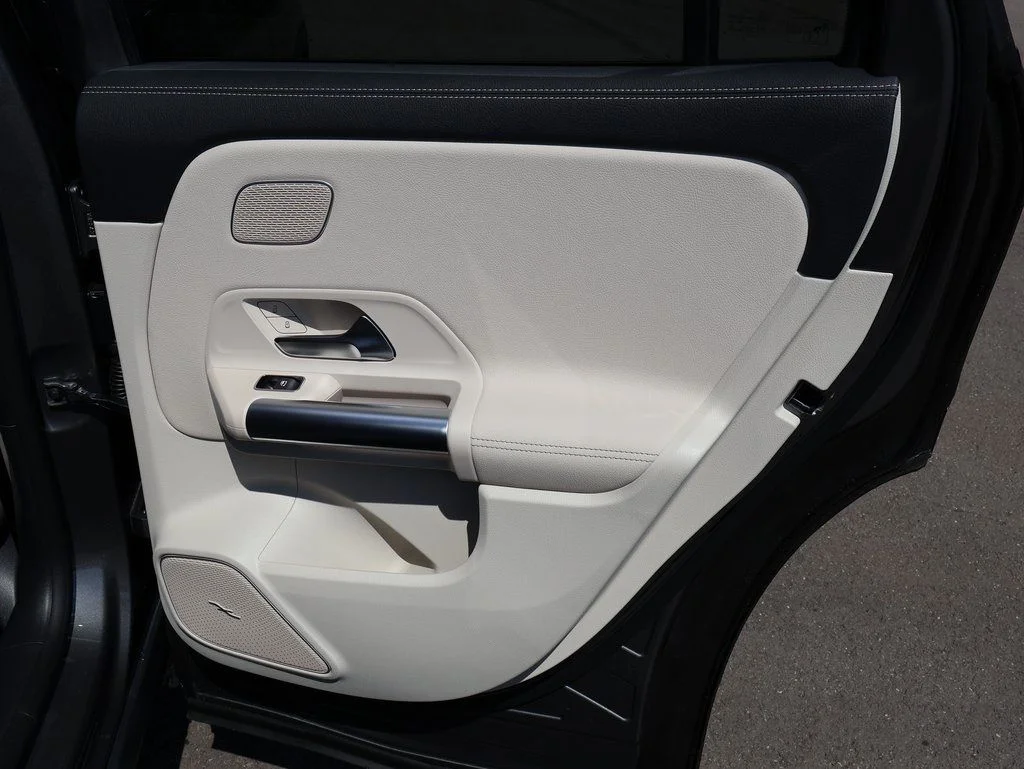 Certified Used 2026 Mountain Gray Metallic Mercedes-Benz GLA 250 image 16