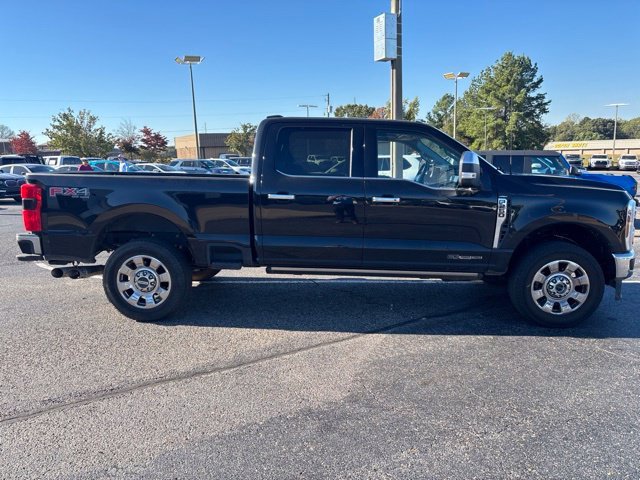 Used 2025 Black Ford Lariat image 2