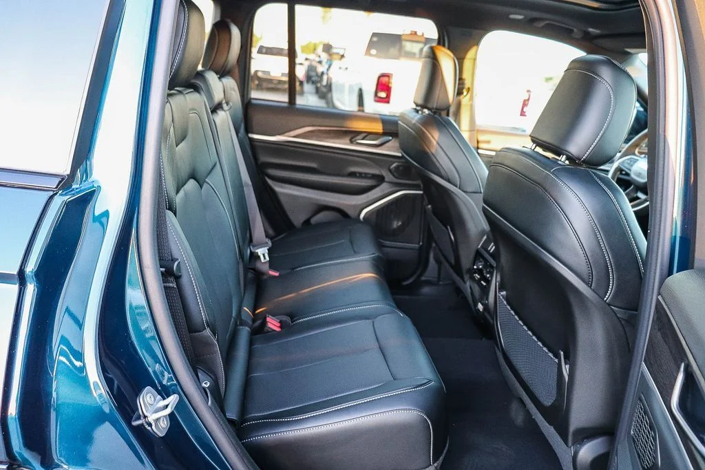 New 2026 Blue Jeep Limited Reserve image 19