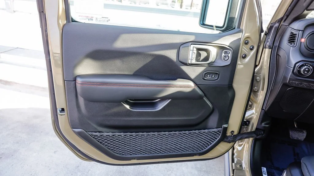 New 2026 Green Jeep Shadow Ops image 25