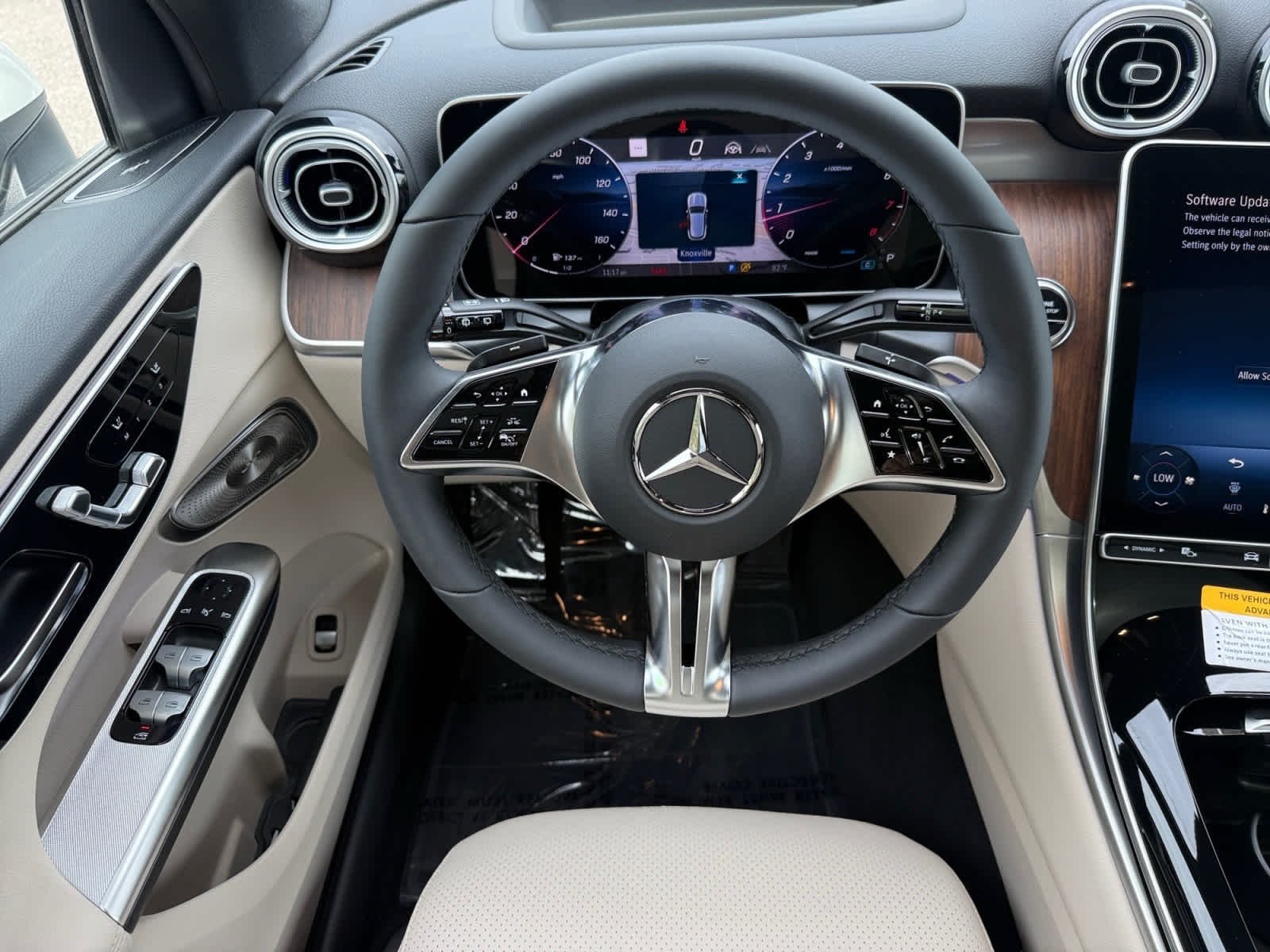 New 2026 Polar White Mercedes-Benz GLC 300 image 14