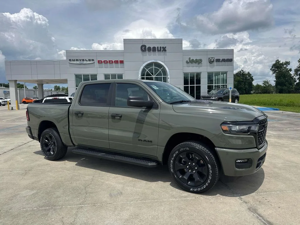 2026 RAM 1500 Express 4x4 Crew Cab 5'7's photo