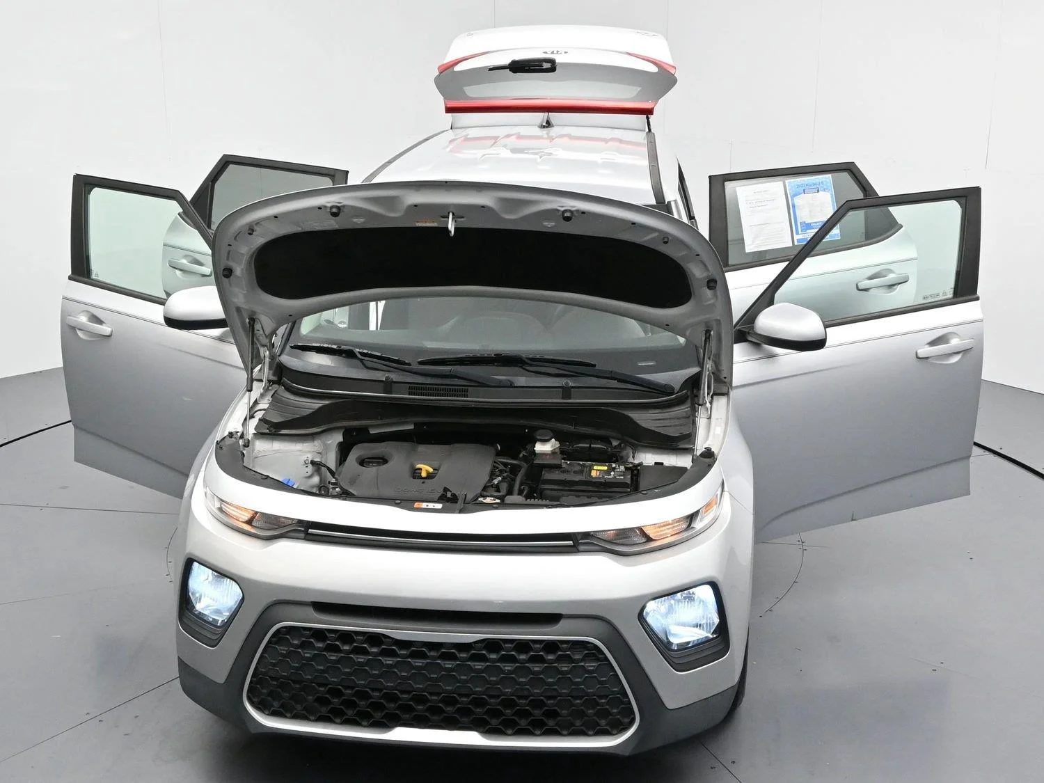 Used 2020 Sparkling Silver Kia S image 39