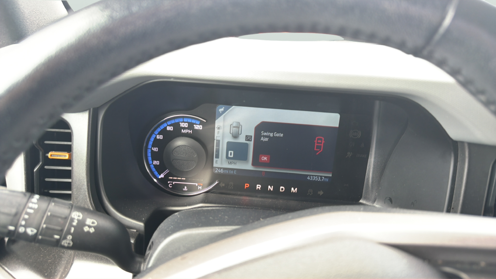 Used 2023 Blue Ford Badlands image 29