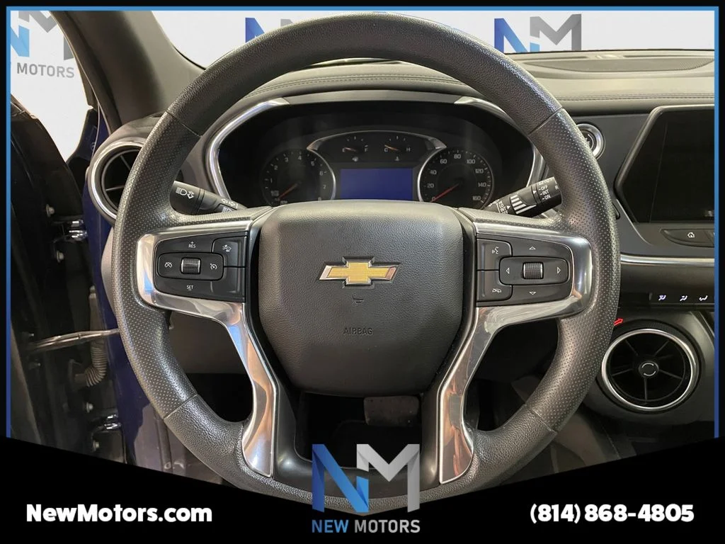 Used 2022 Blue Chevrolet LT image 12