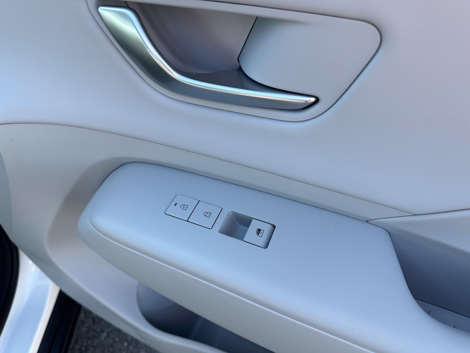 New 2027 White Hyundai SEL Premium AWD image 29