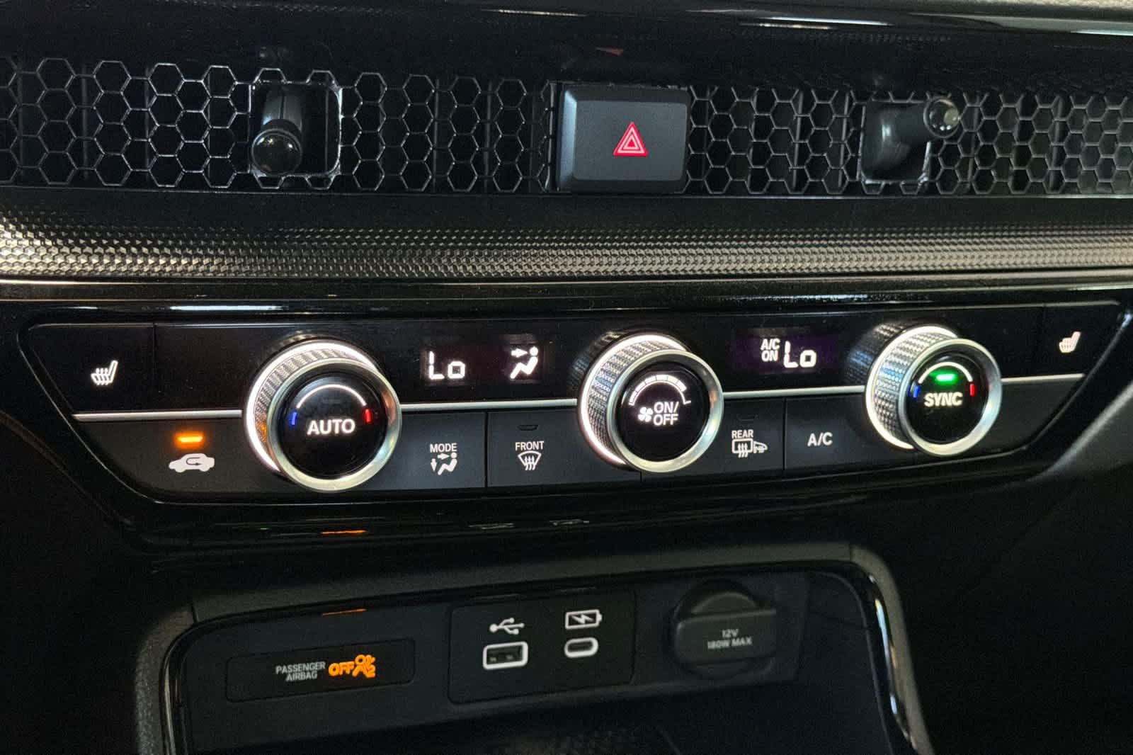 Used 2024 Lunar Silver Metallic Honda EX-L image 22