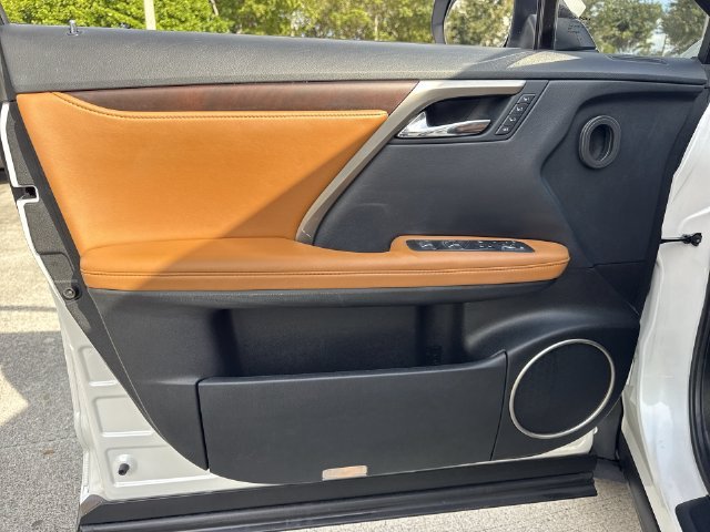 2022 Lexus RX 350 - Photo 13