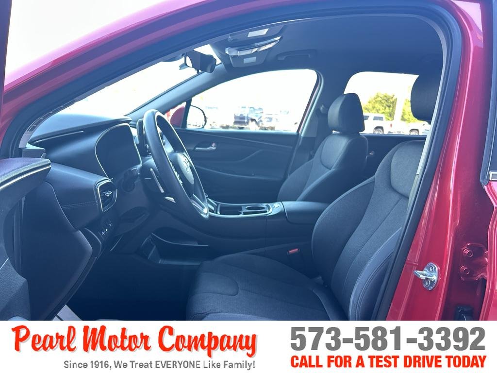 Used 2021 Red Hyundai SE image 11