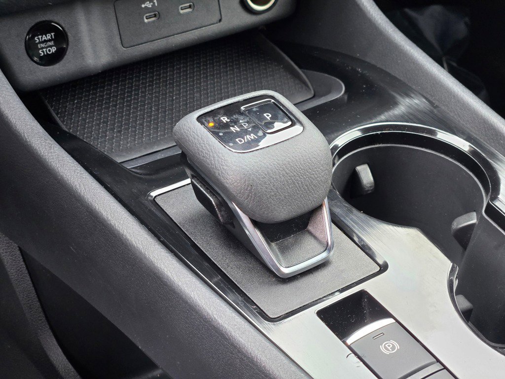 2024 Nissan Rogue SV - Photo 28