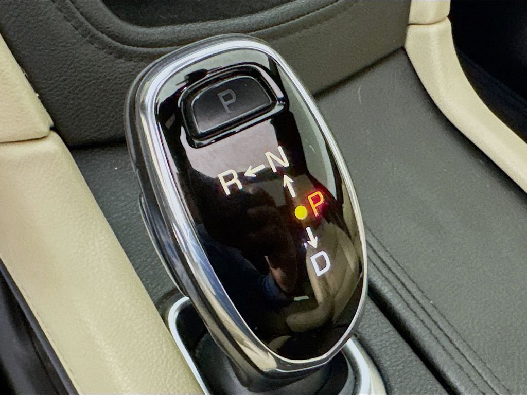 Used 2018 Stellar Black Metallic Cadillac Premium Luxury image 22