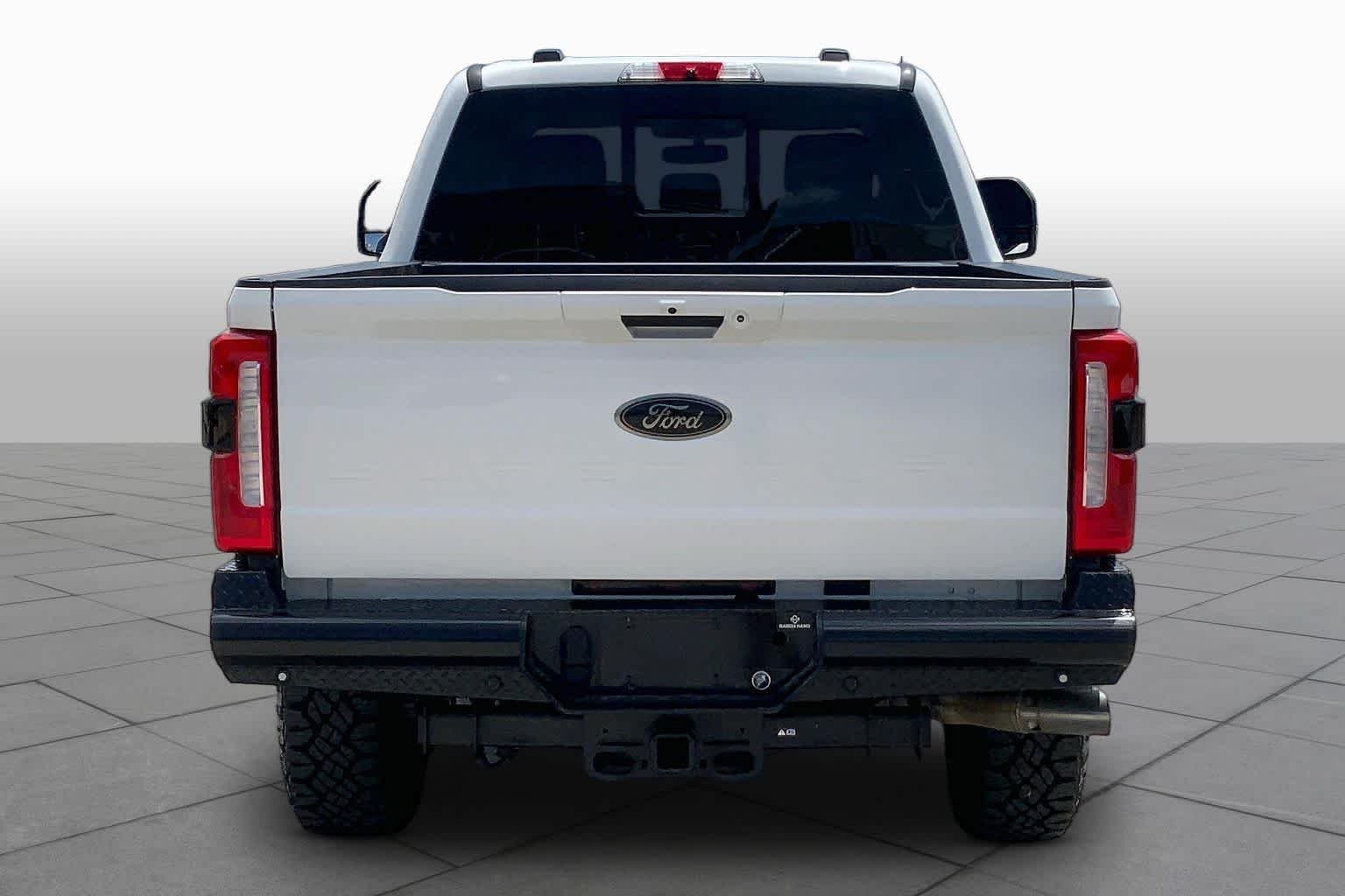 Used 2024 Star White Ford LARIAT image 5