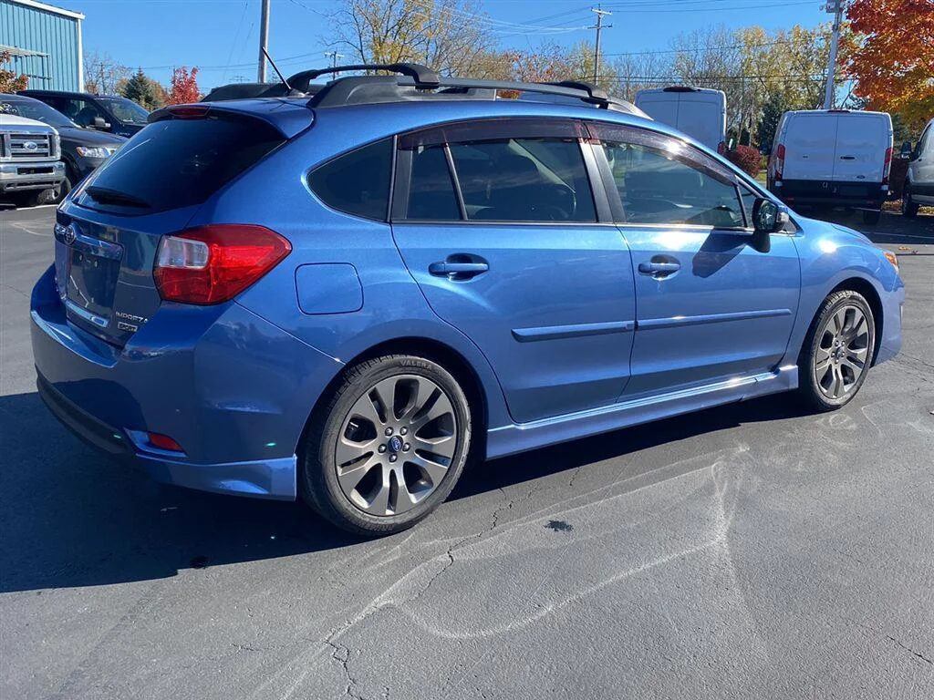 Used 2016 Quartz Blue Pearl Subaru 2.0i Sport Premium image 10