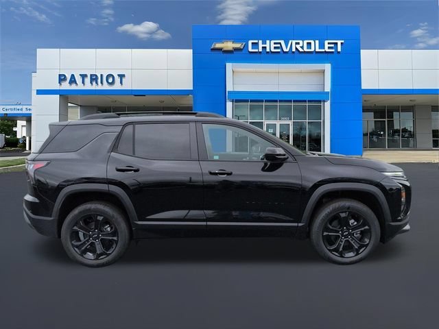 New 2026 Mosaic Black Metallic Chevrolet LT image 11