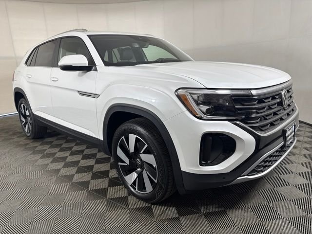 2026 Volkswagen Atlas Cross Sport 2.0T SE w/Tech 4MOTION's photo