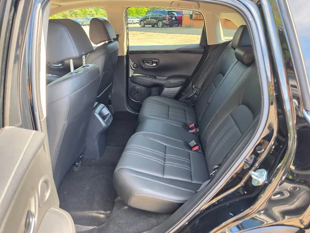 Used 2025 Crystal Black Pearl Honda AWD EX-L image 23