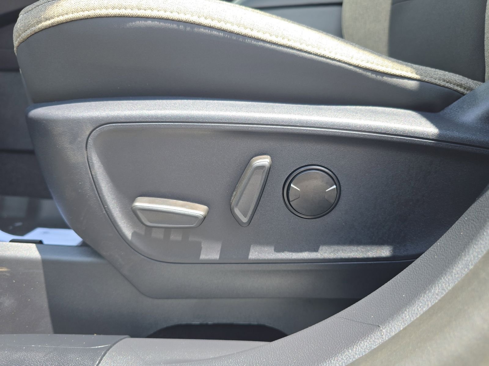 New 2025 Desert Sand Ford Big Bend image 16