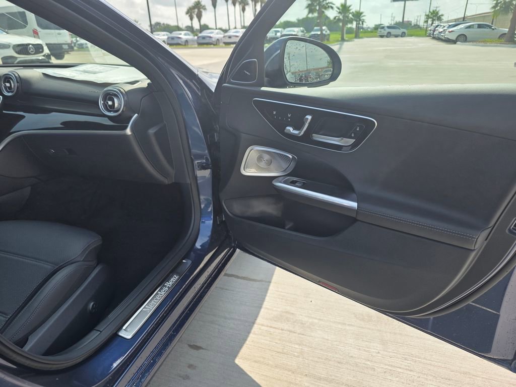 New 2026 Twilight Blue Metallic Mercedes-Benz C 300 image 44