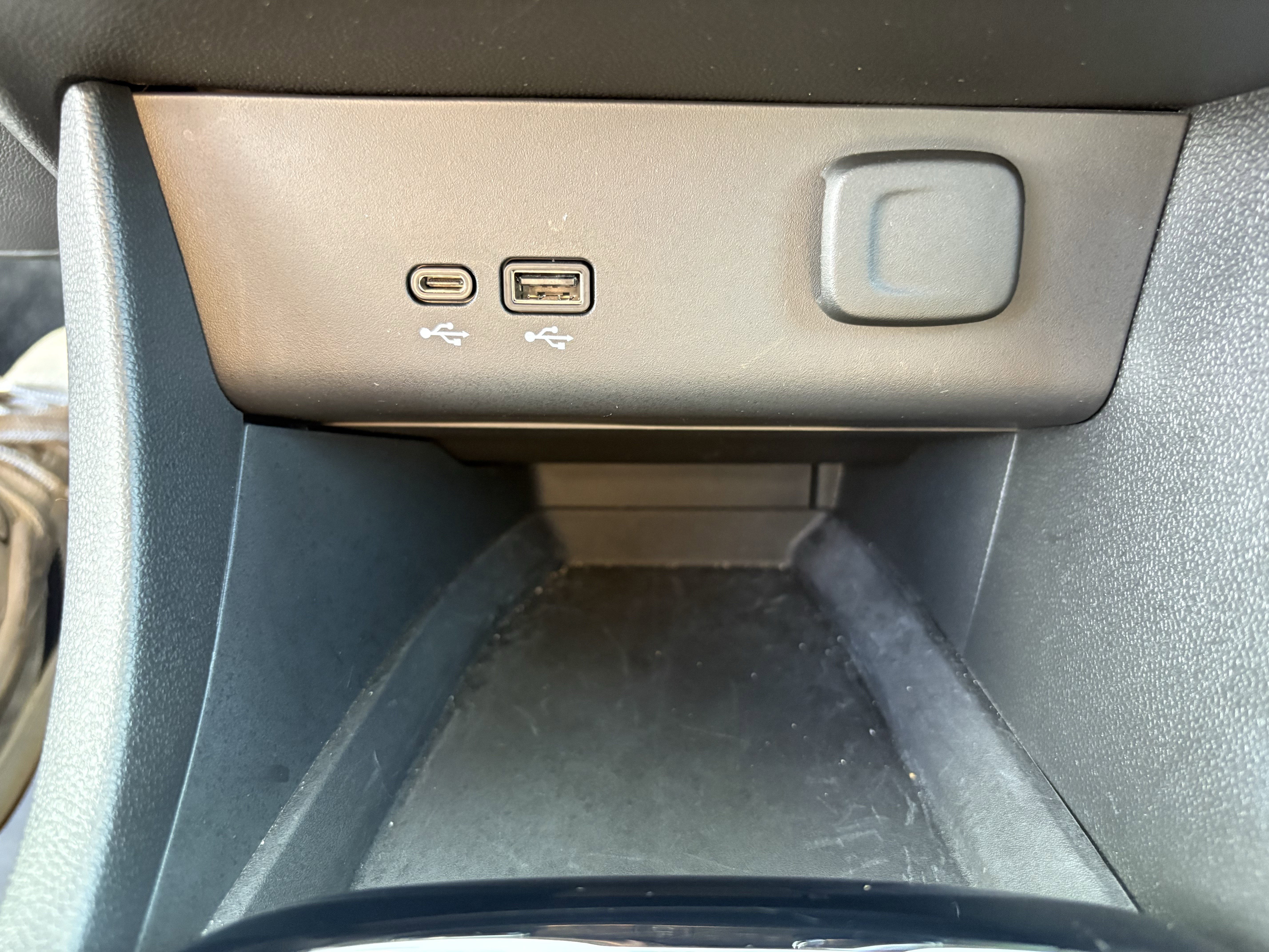Used 2025 Ocean Blue Metallic Buick Preferred image 10