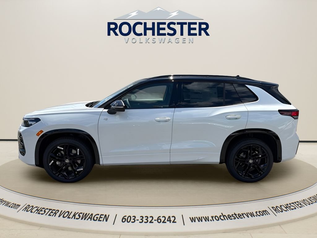 New 2026 Opal White w/Deep Black Roof Volkswagen 2.0T SE R-Line Black image 3