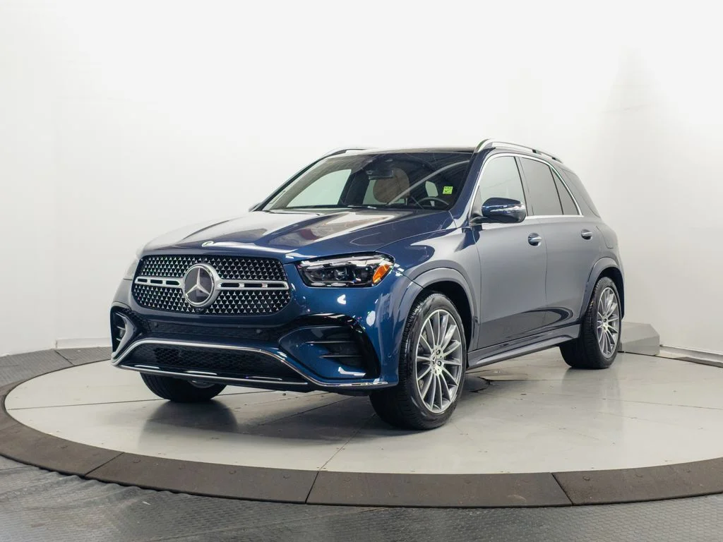 Used 2025 Twilight Blue Metallic Mercedes-Benz GLE 450e image 3