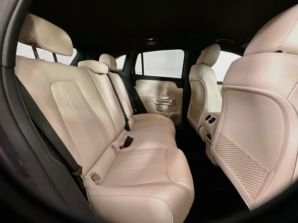 New 2026 Mountain Grey Metallic Mercedes-Benz GLA 250 image 54