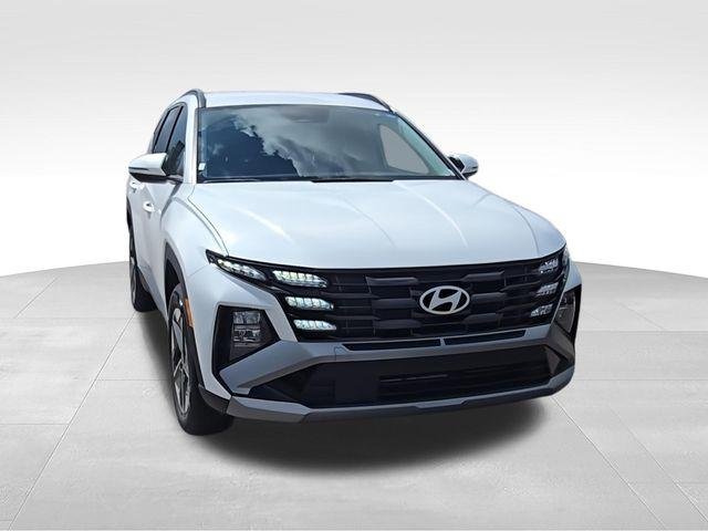 New 2026 White Hyundai SEL Convenience image 3