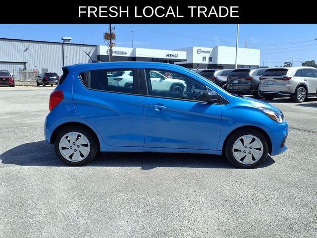 Used 2018 Blue Chevrolet LS image 5