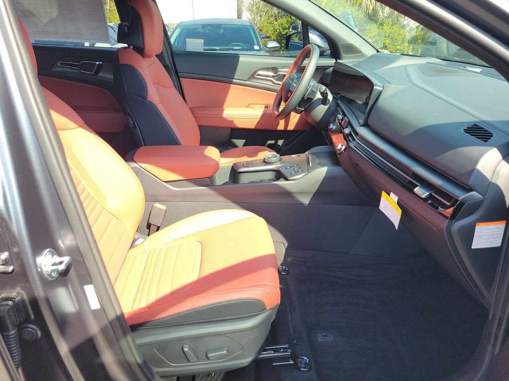 New 2026 Gray Kia SX-Prestige image 7