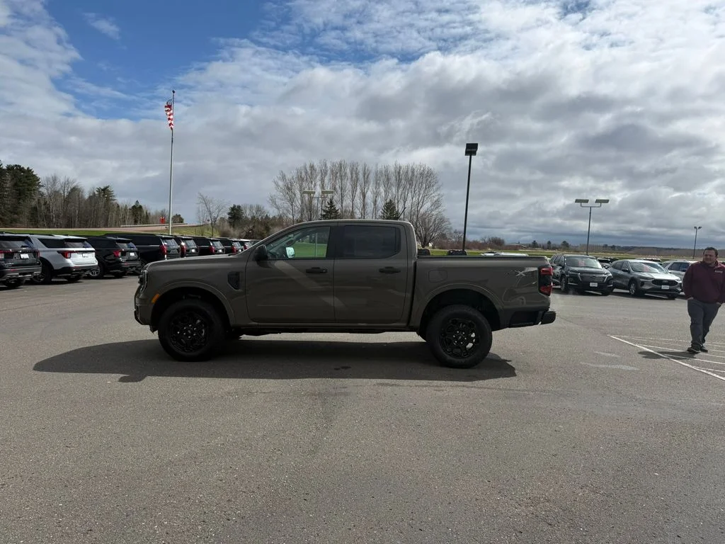 New 2025 Marsh Gray Ford XLT image 6