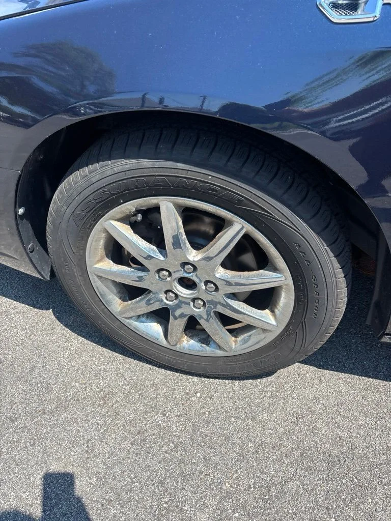 Used 2007 Ming Blue Metallic Buick CXL image 20