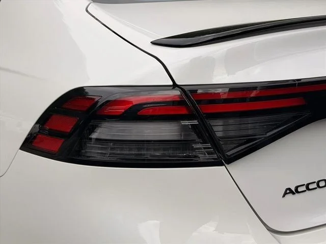 New 2026 Platinum White Pearl Honda Sport Hybrid image 9