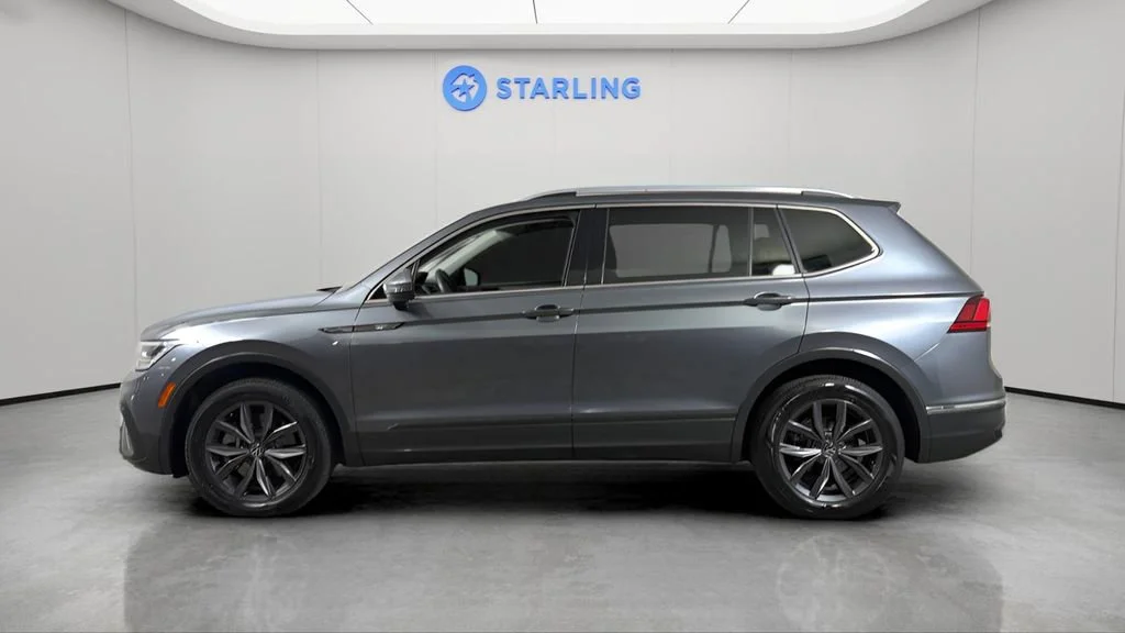 Used 2022 Gray Volkswagen 2.0T SE image 3
