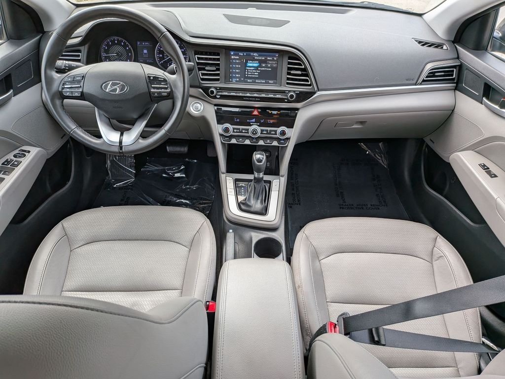 2020 Hyundai Elantra Limited - Photo 23