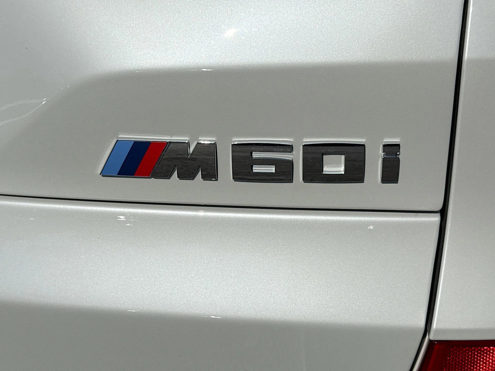 New 2026 Mineral White Metallic BMW M60i image 11