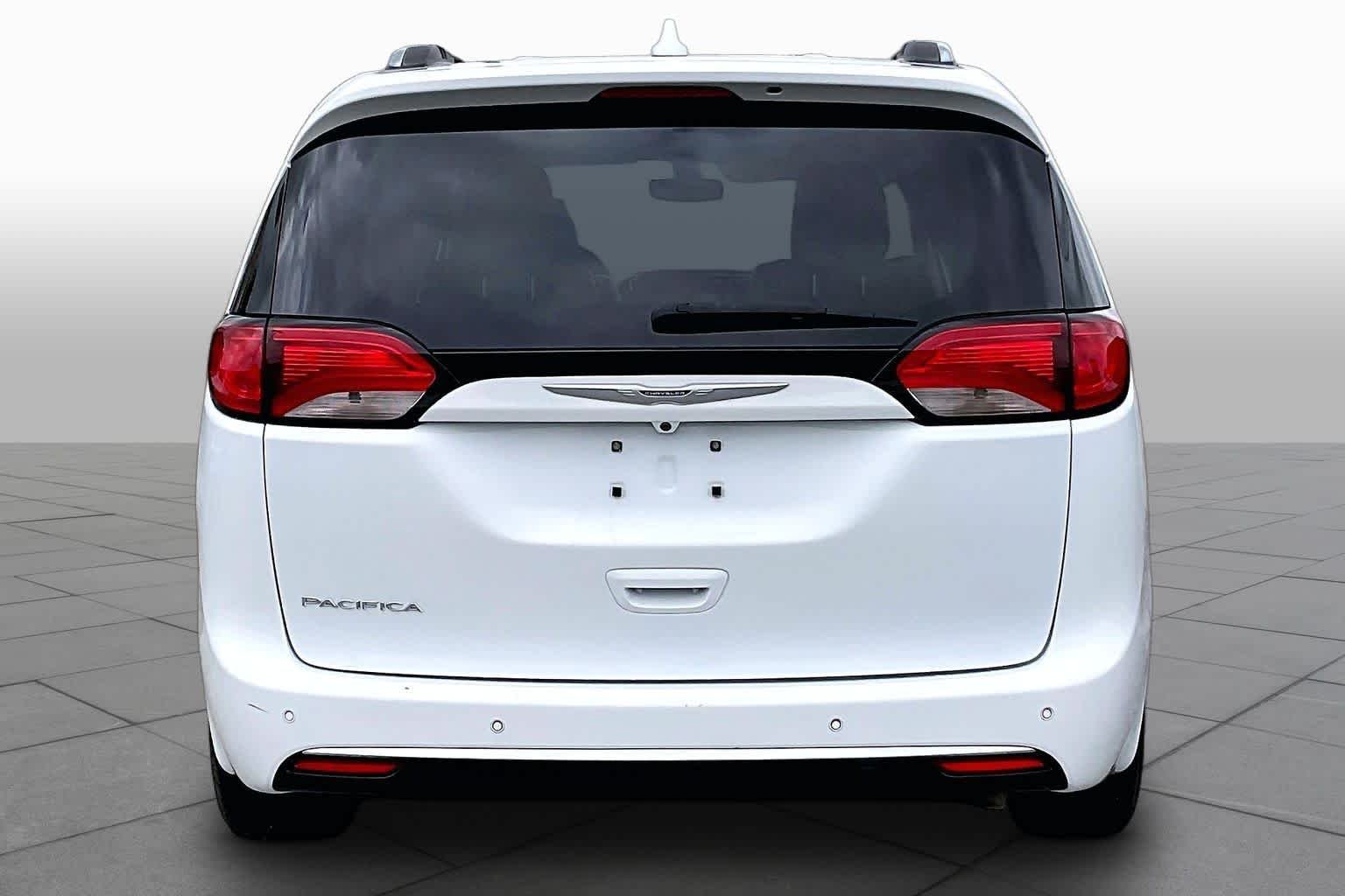Certified Pre-Owned 2020 Chrysler Pacifica Touring L Plus