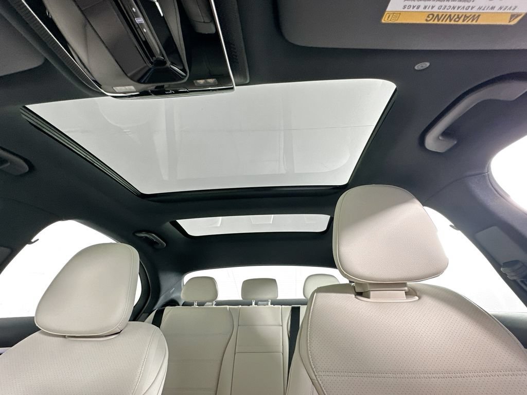 New 2026 Selenite Grey Metallic Mercedes-Benz C 300 image 57